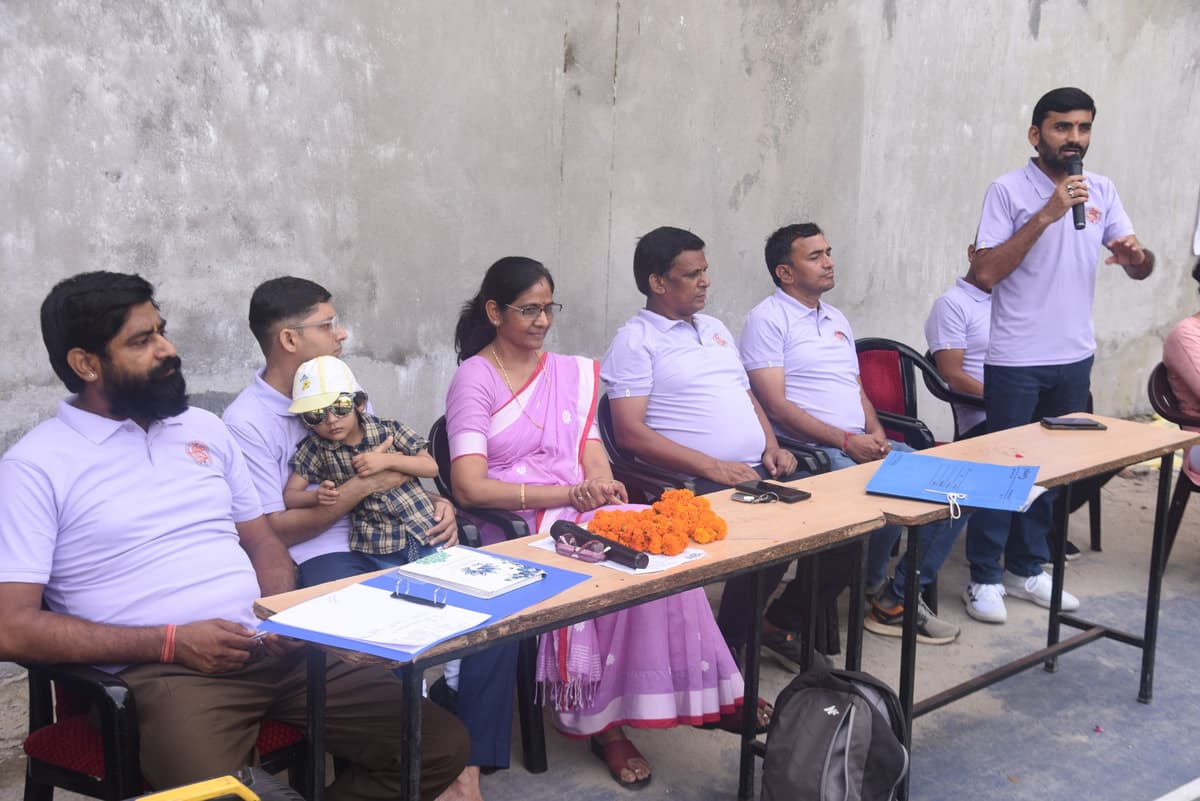 Book distribution to children